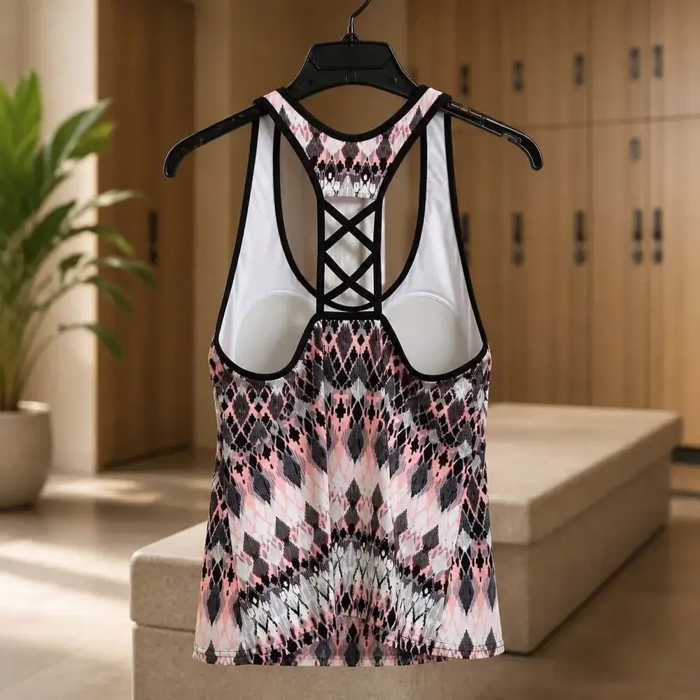 ZeroXposur Women's Geometric Print Racerback Tankini Swim Top
